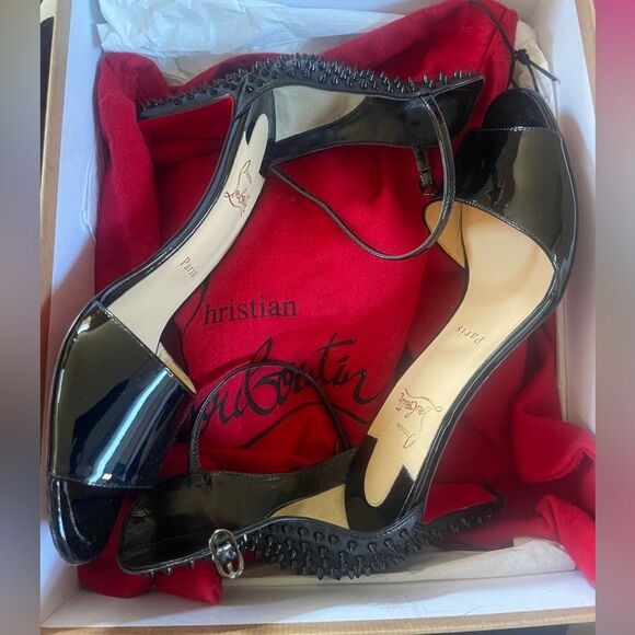 Christian Louboutin Terez heel - Picture 2 of 7